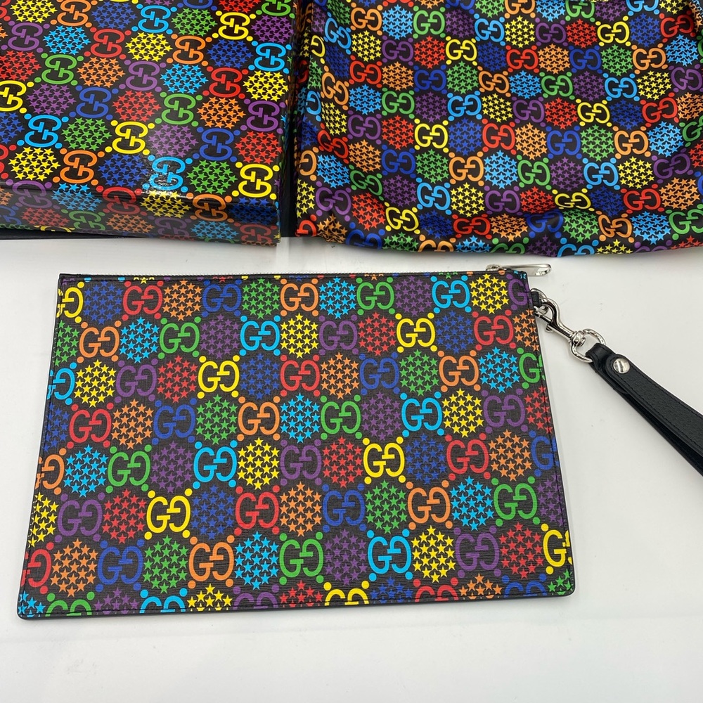 Gucci supreme Psychedelic print GG canvas coated zip pouch made in Italy